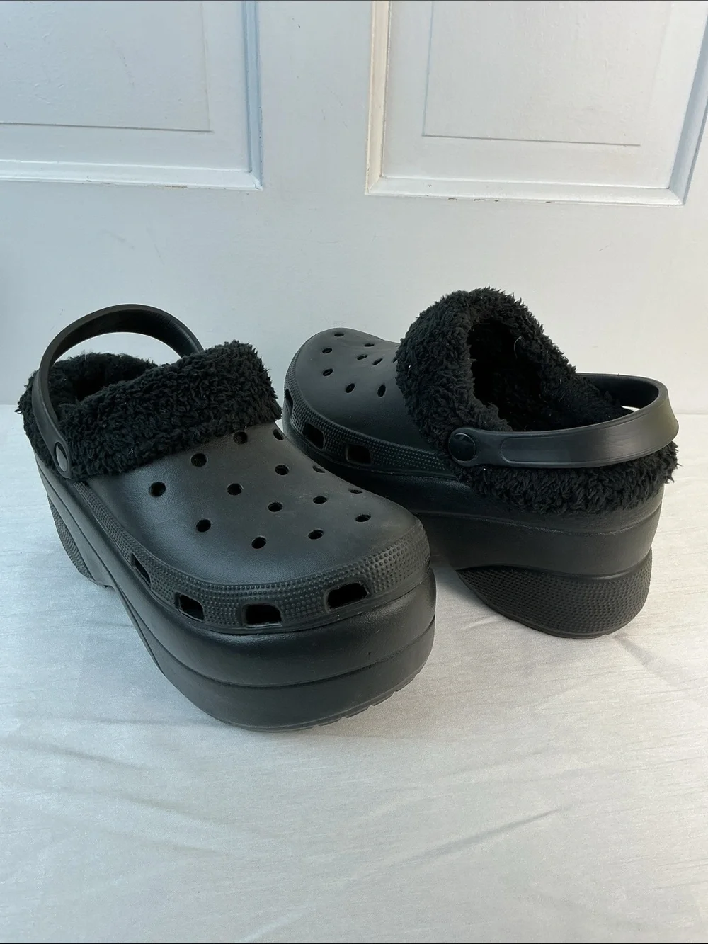 Cape Robbin Black Platform Mules crocs style